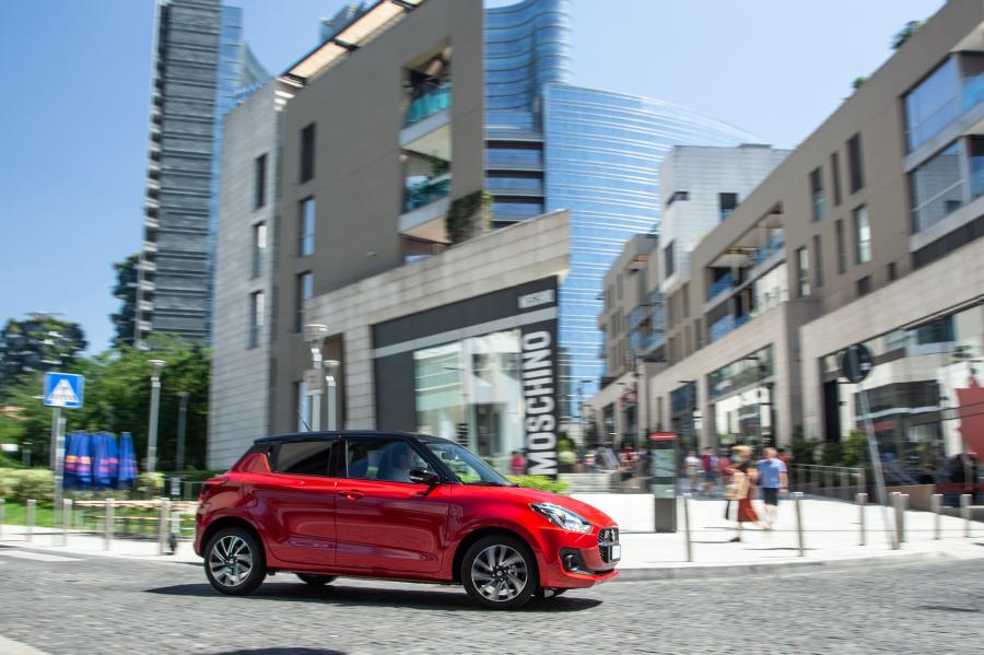  Suzuki Swift Hybrid AllGrip 2020 года  (фото 20 из 27)